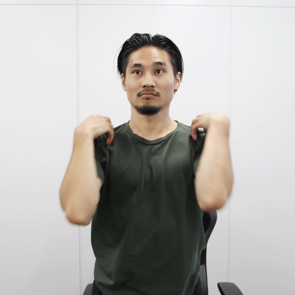 肩こり 頭痛を解消 ゲームや仕事中でも出来る3つの簡単ストレッチ Bauhutte 肩こり 頭痛を解消 ゲームや仕事中でも出来る3つの簡単ストレッチ Bauhutte