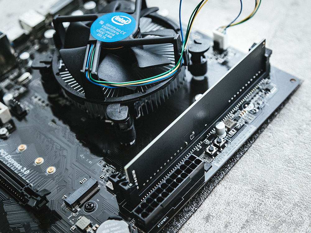 ③CPUファンの破損・異音の原因に