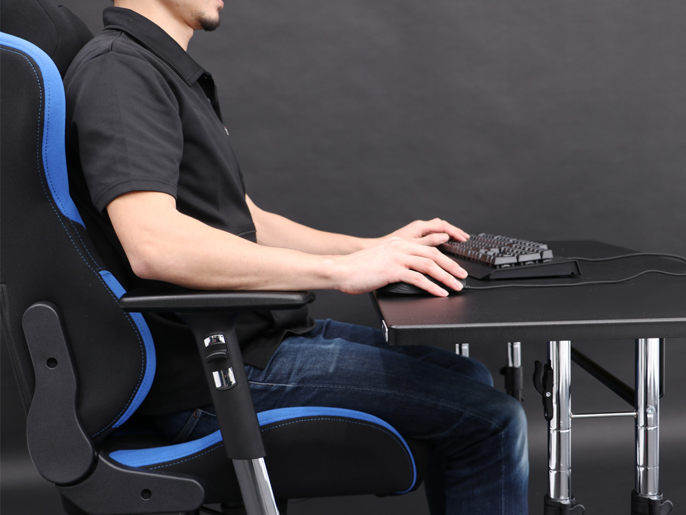 昇降式PCデスク