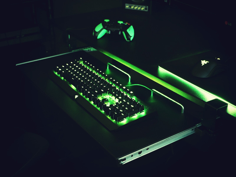 キーボードスライダーにご用心。