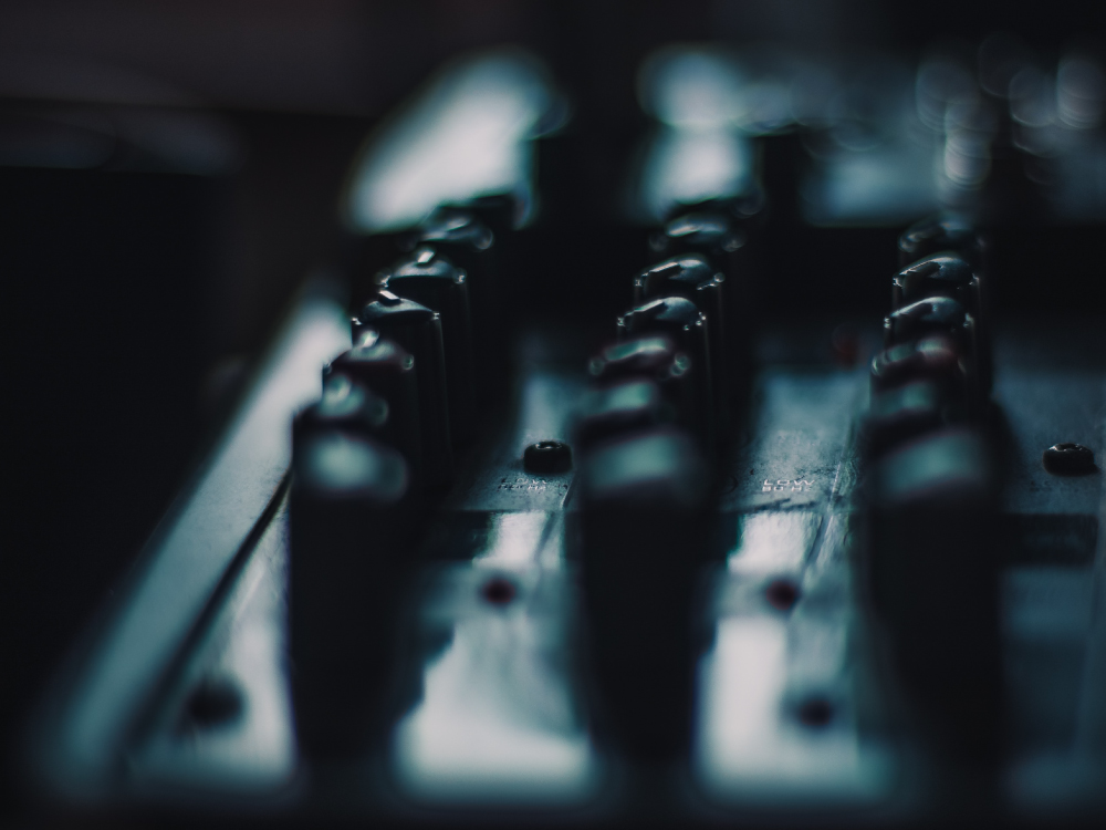 オーディオインターフェイス