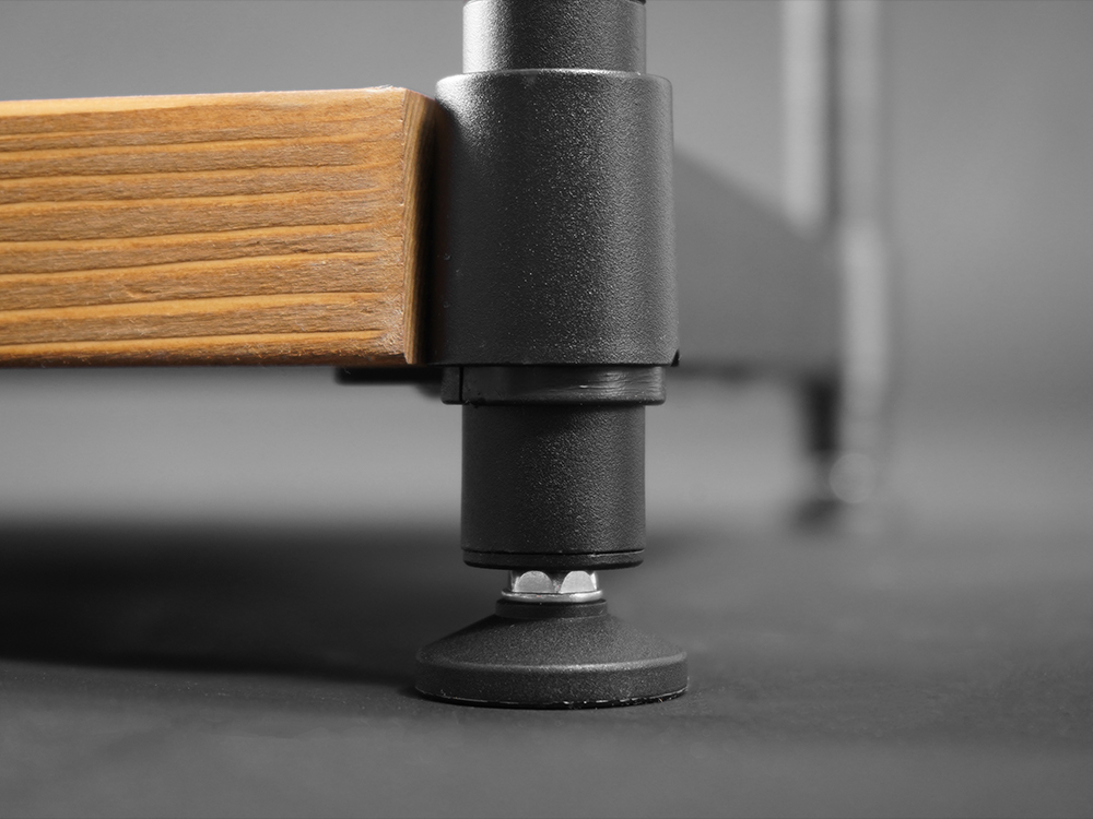 ② 初心者でも安定感のある家具が作れる