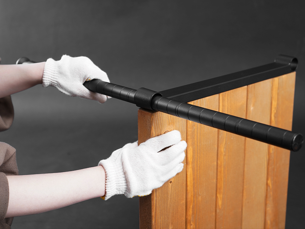 フレーム組み付け