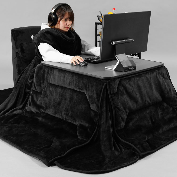 ゲーミング着るこたつ布団