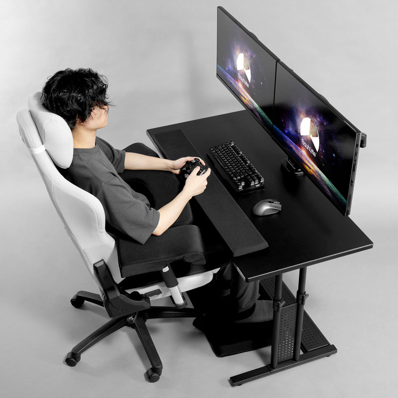 クッションズコックピット