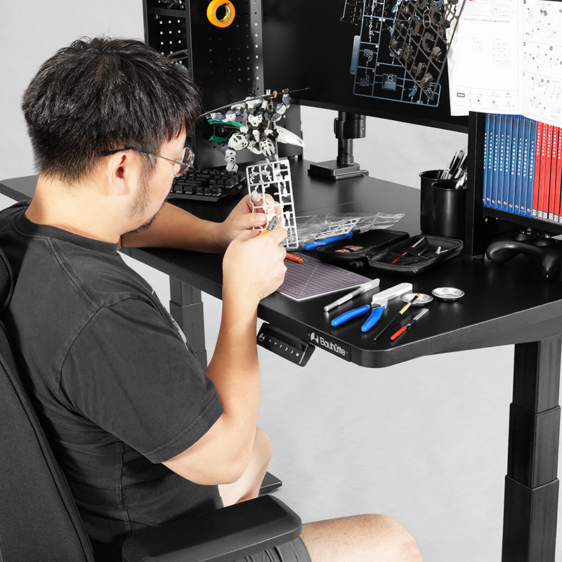 電動デスクと組み合わせて腰痛対策に