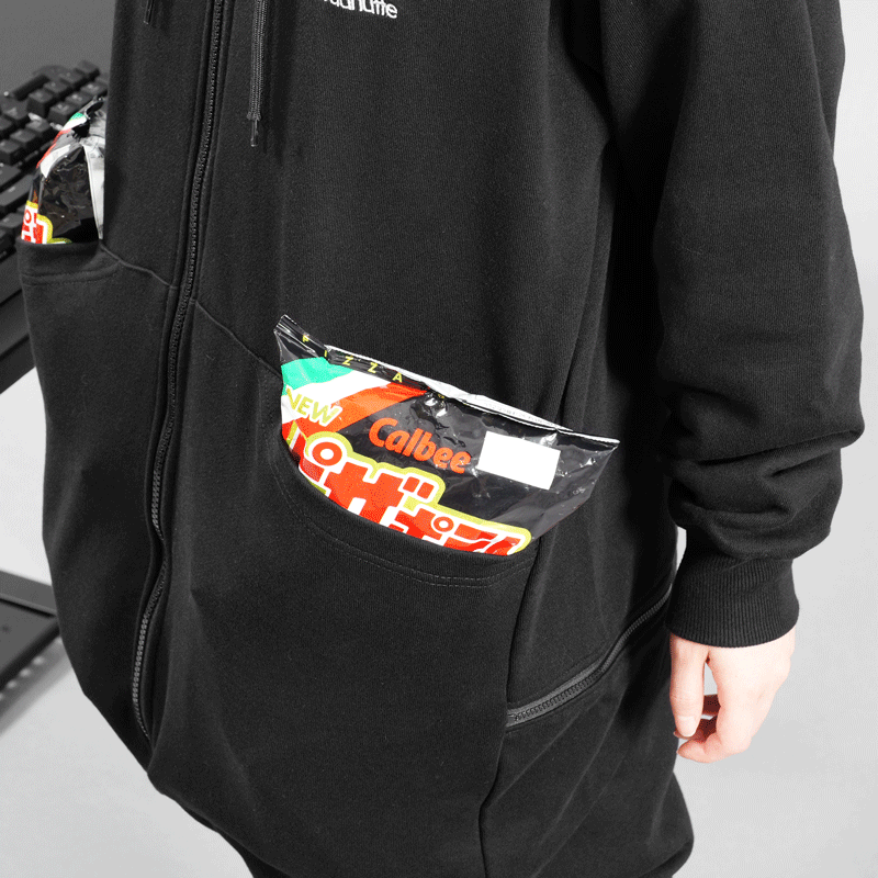 デュアル大型ポケット