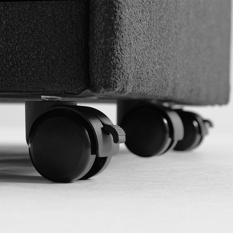 ロック付きキャスター